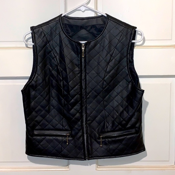 Motorcycle leather vest - Picture 1 of 5